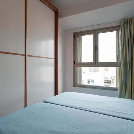 Apartment Studio 2 Min Walk Las Canteras Beach - Workspace *