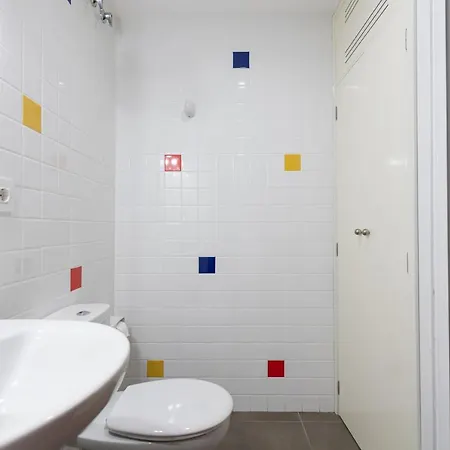 Studio 2 Min Walk Las Canteras Beach - Workspace Apartment
